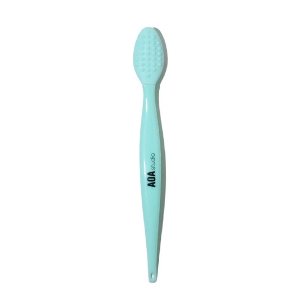 AOA Lip + Blackhead Exfoliator
